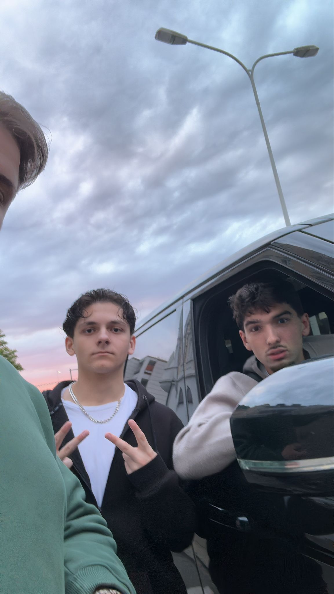 Crew Moment 4